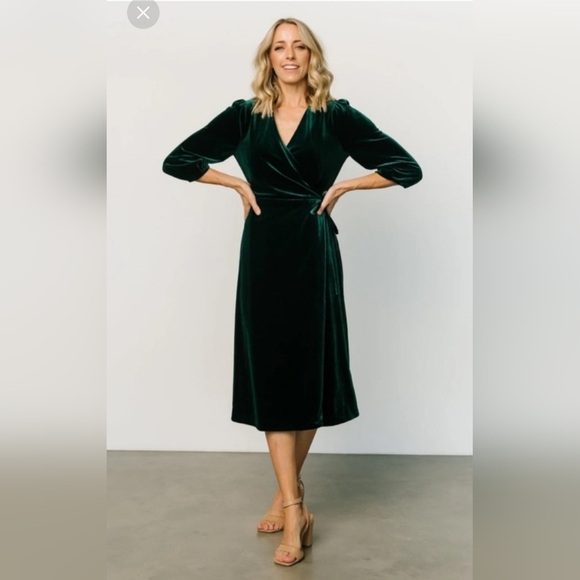 Baltic Born Beckinsale Velvet Wrap Dress In Dark Green - Picture 1 of 4